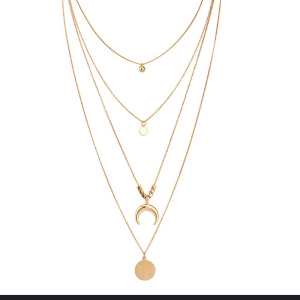 Fantastic Gold Layered Necklace - Picture 2 of 8